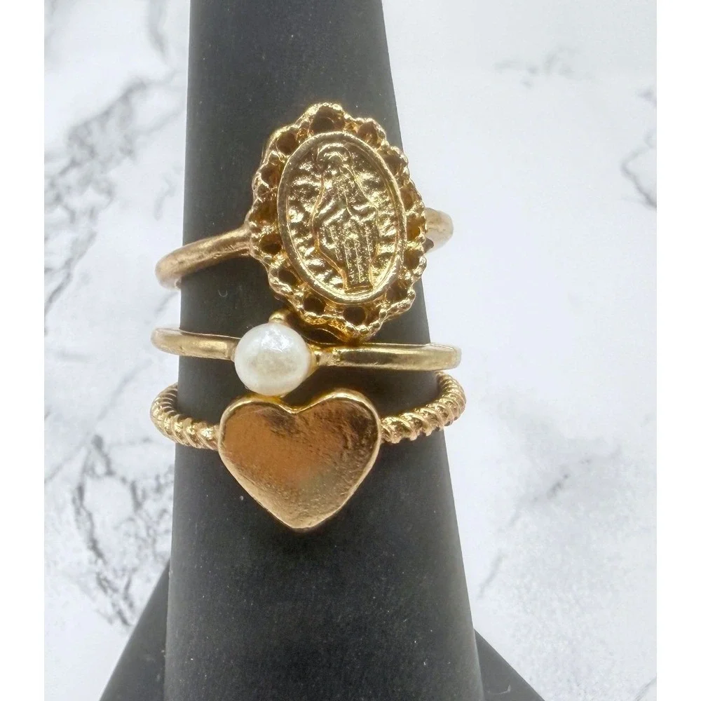 10 Piece Gold Tone Ring Lot Size 6 6.5 6.75 Stack Heart Pearl Band Mixed Styles